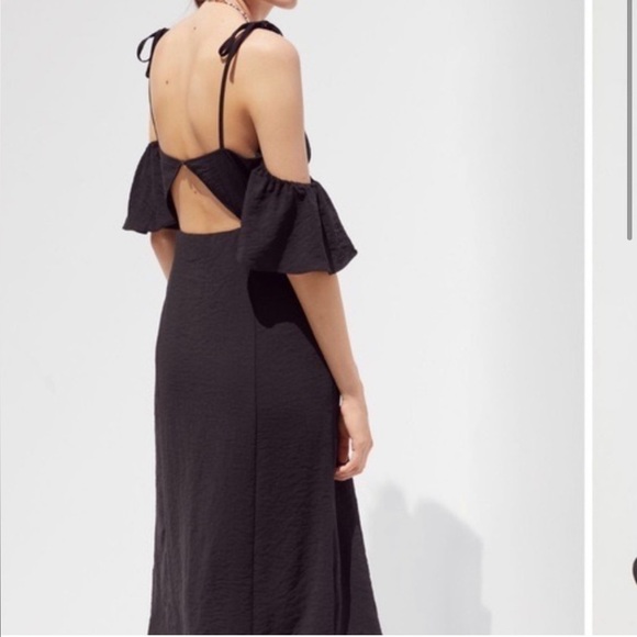 Urban Outfitters NWT little black dress with slit Small - Picture 2 of 14